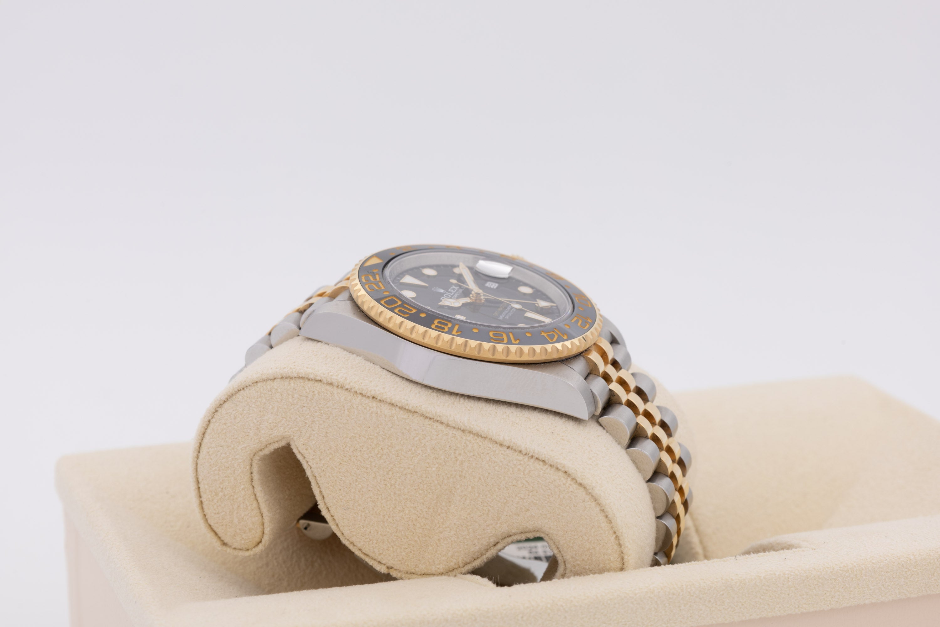 Rolex GMT-Master II 126713GRNR del 2025