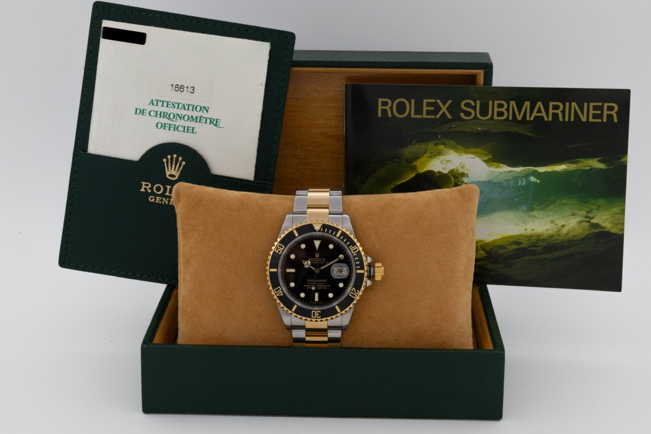 Rolex Submariner Fecha 16613 esfera negra de 2002 - Italia