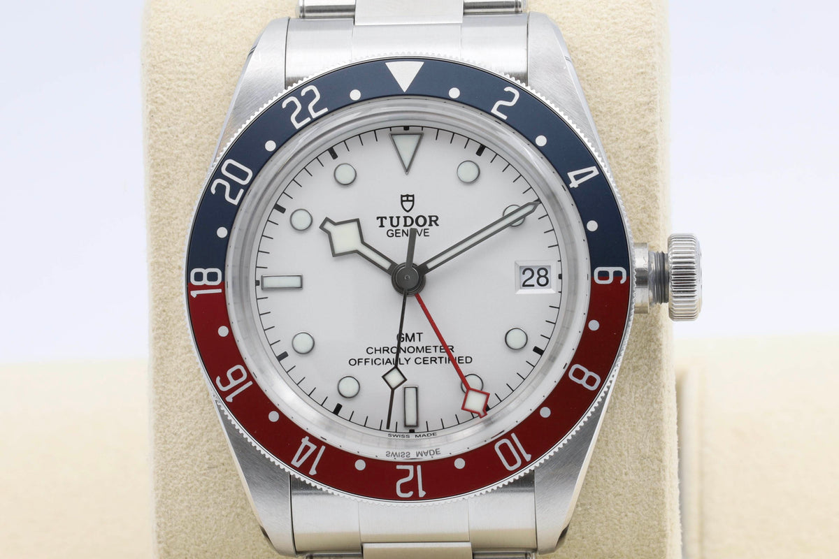 Tudor Black Bay GMT quadrante Opalino Rosso-Blu 79830RB del 2023