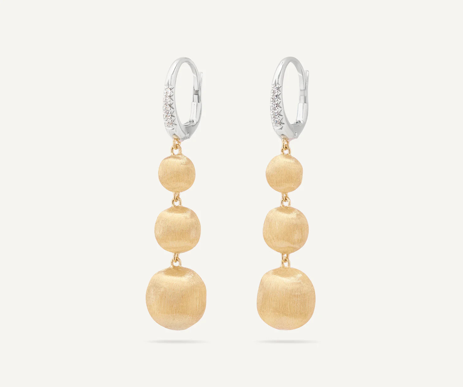 Orecchini chandelier in oro giallo con clip di diamanti, Africa, Marco Bicego