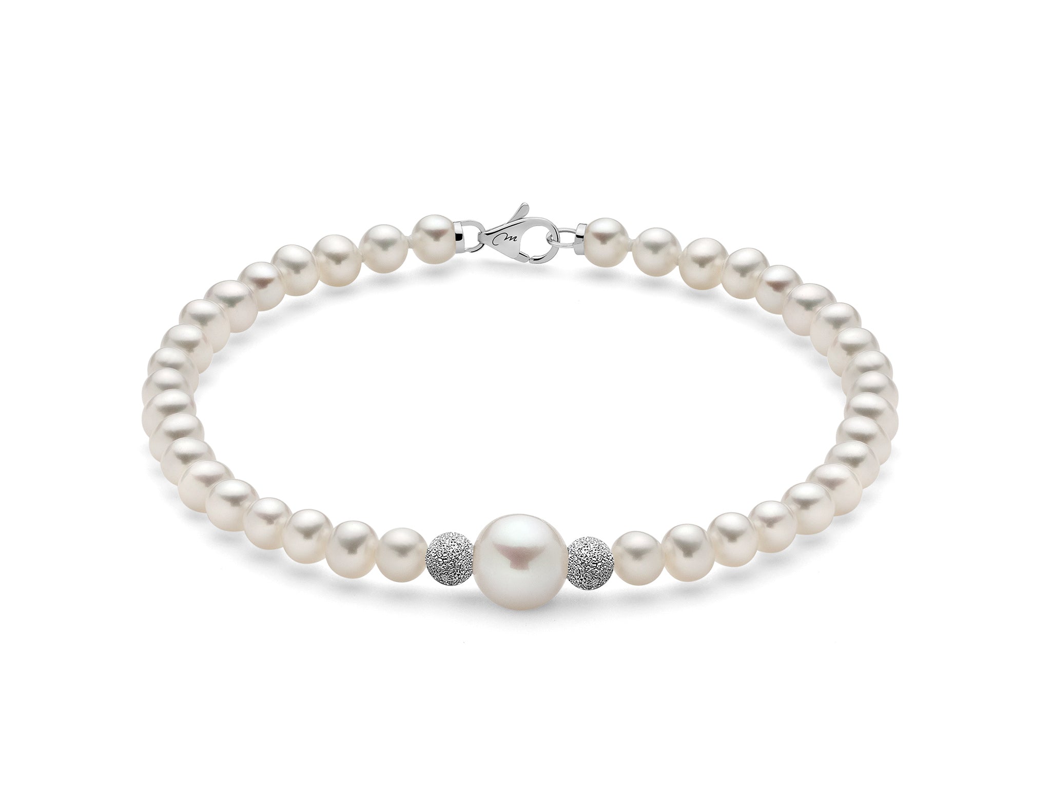Oriente pearl bracelet with two white gold diamond-studded spheres, Miluna
