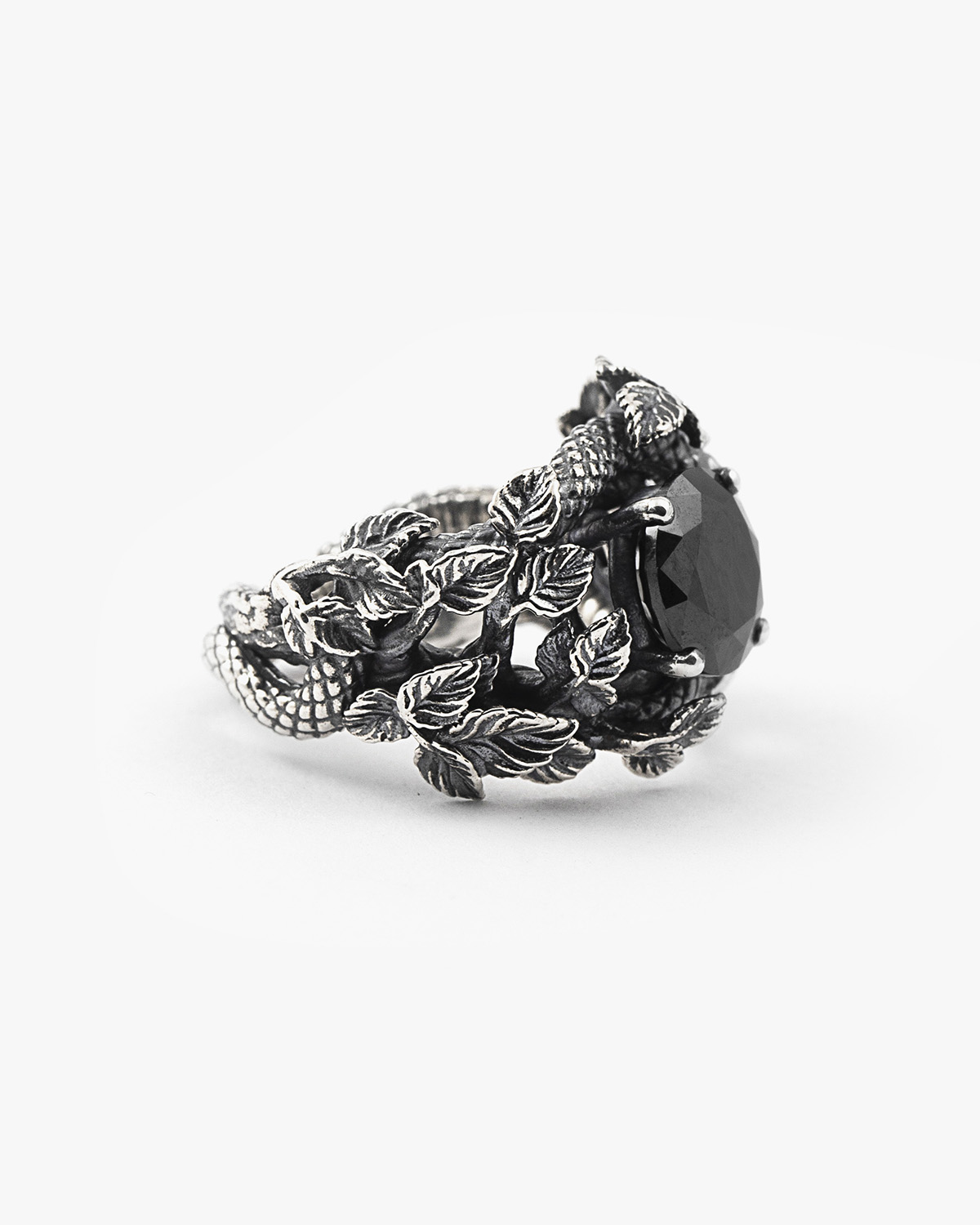 Anello in argento, eden con serpenti e zirconia cubica nera ,Nove25