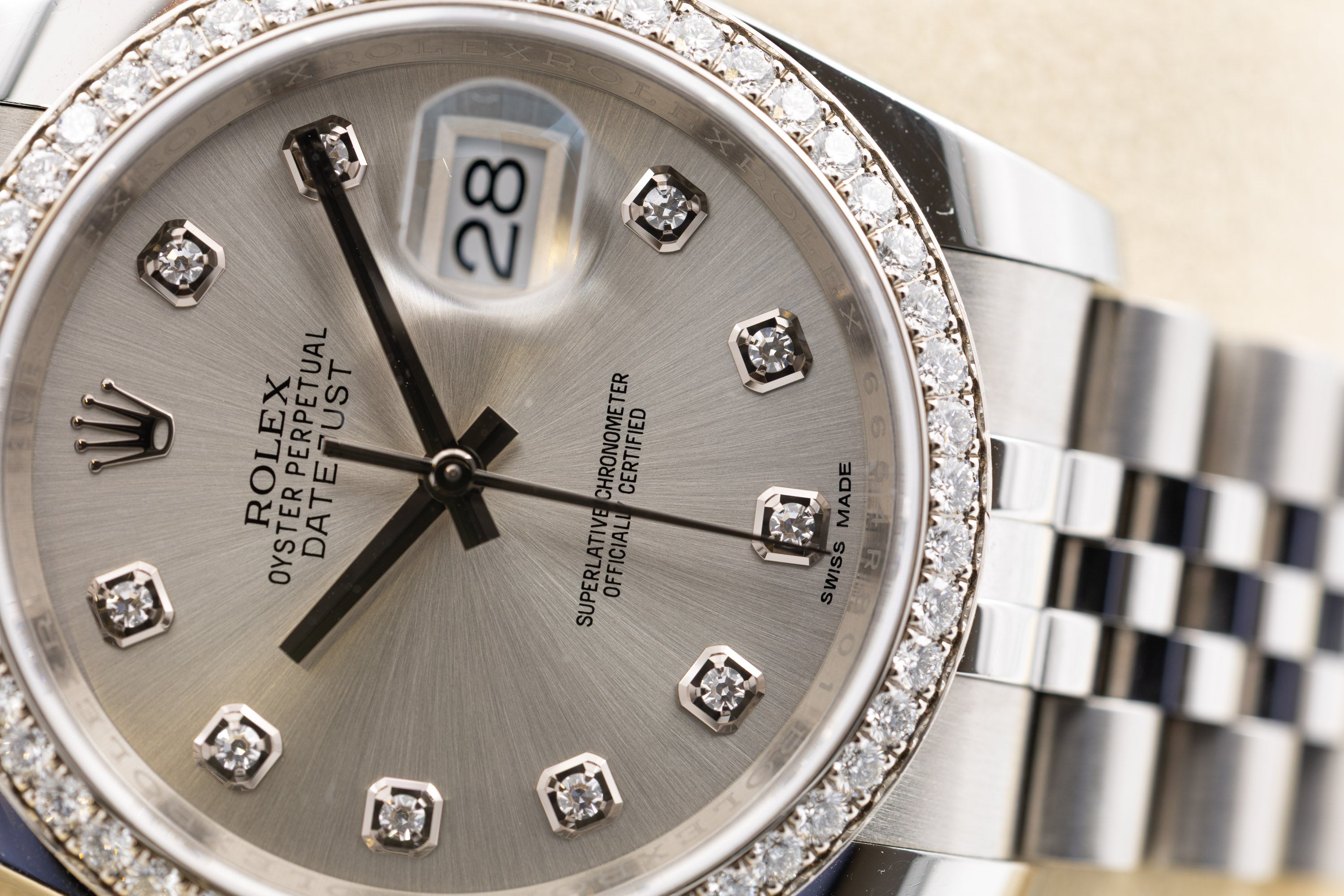 Rolex Datejust 116244 quadrante argento con ghiera e indici Diamanti del 2016 Italia