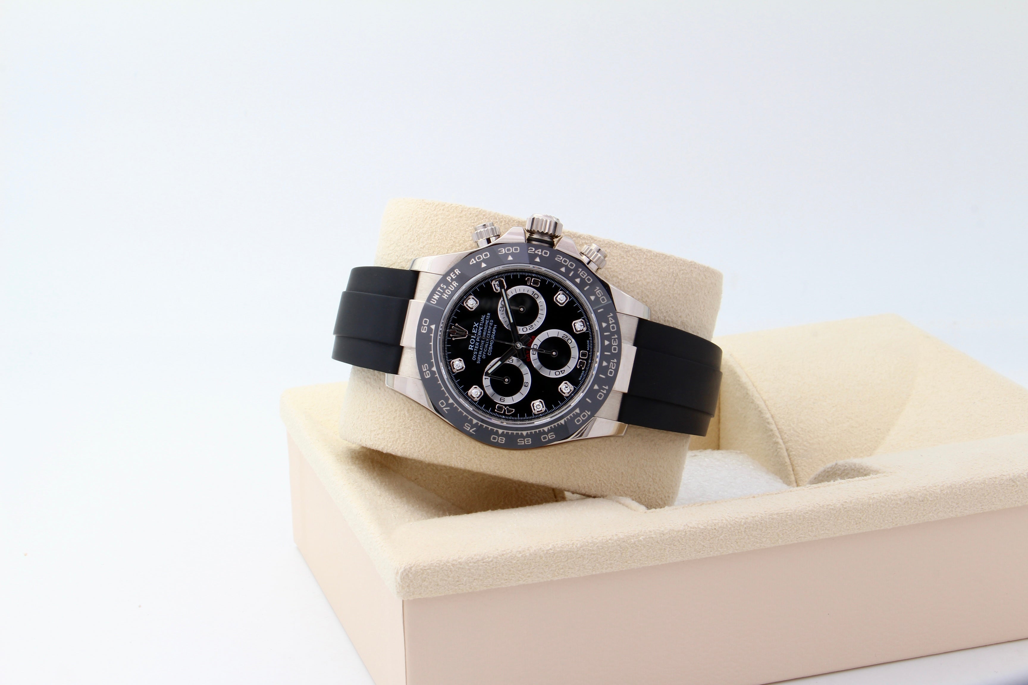Rolex Daytona 116519LN quadrante nero e diamanti del 2023