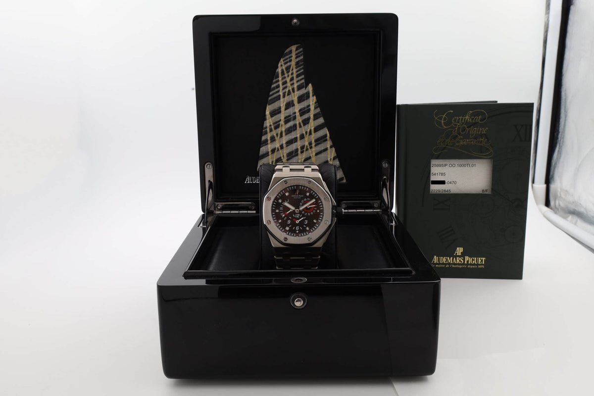 Audemars Piguet Royal Oak Offshore Dual Time Titanio - Alinghi America's Cup 2003 - N. 470/1000 Pcs