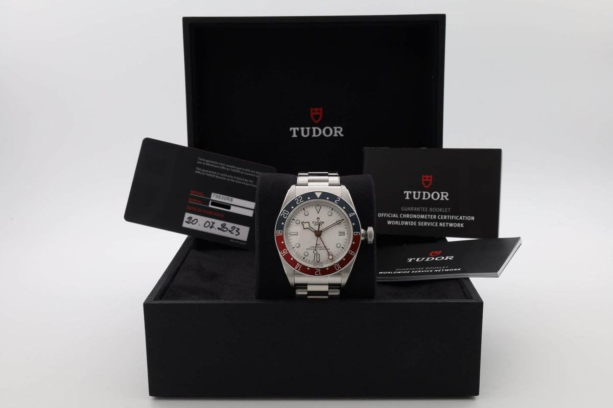 Tudor Black Bay GMT quadrante Opalino Rosso-Blu 79830RB del 2023