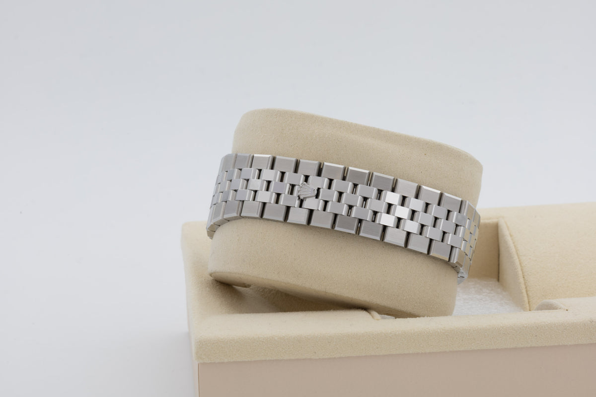 Rolex Land-Dweller 127334 quadrante Bianco Honeycomb del 2025