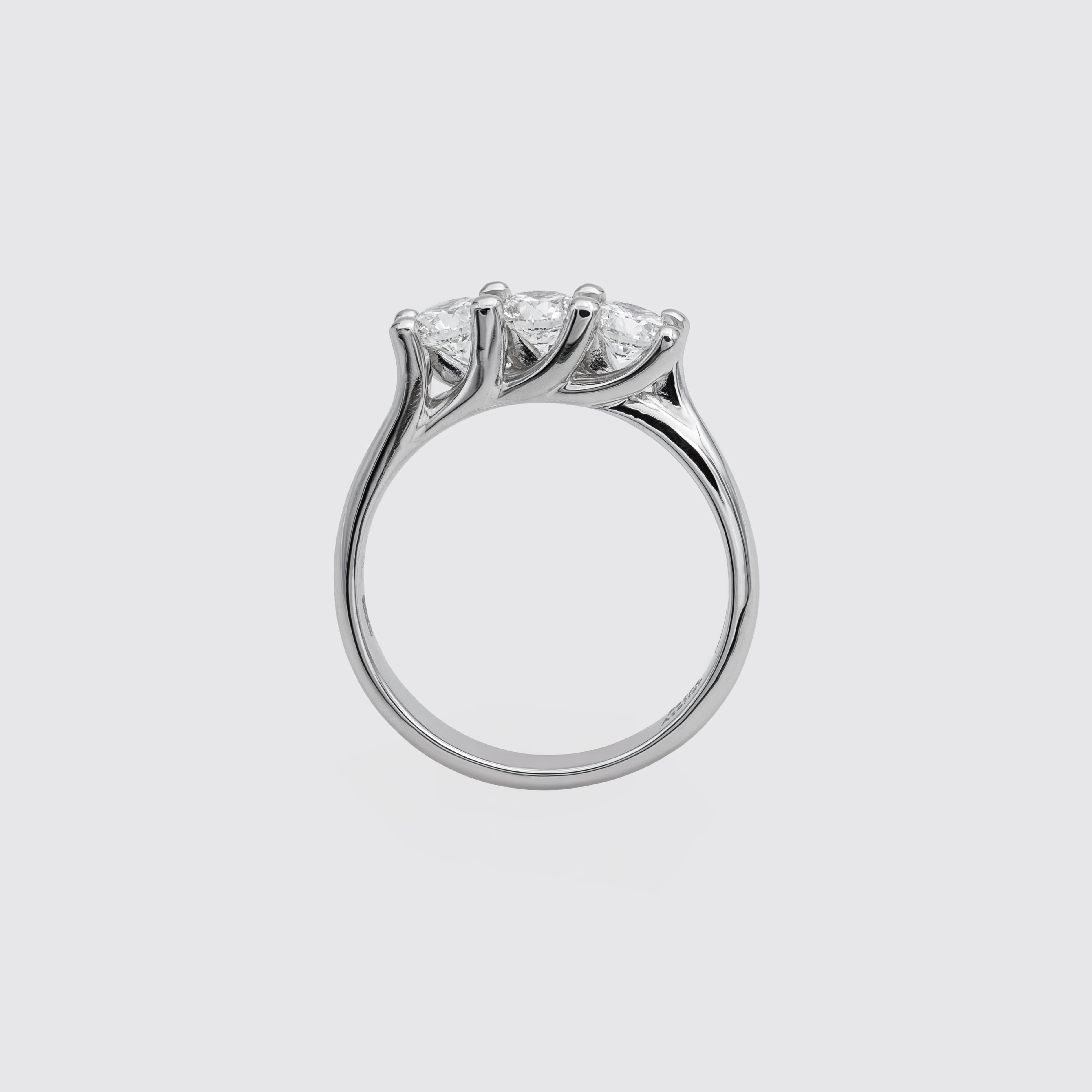 Anello trilogy Twist of Love in oro bianco e diamante ct. 0,45 Ferro Atelier