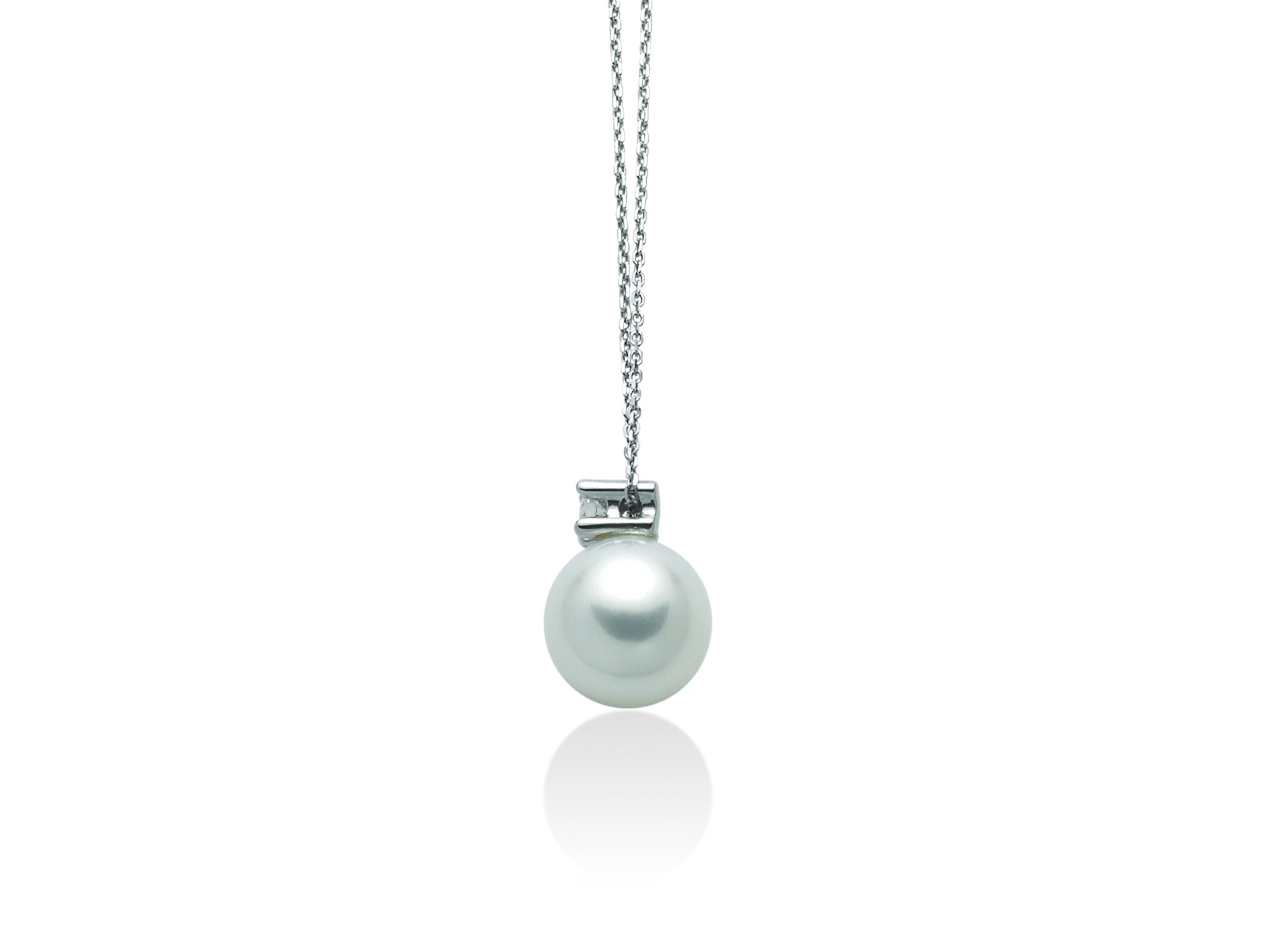 Collana di perla e diamante con dettaglio in oro bianco, Miluna