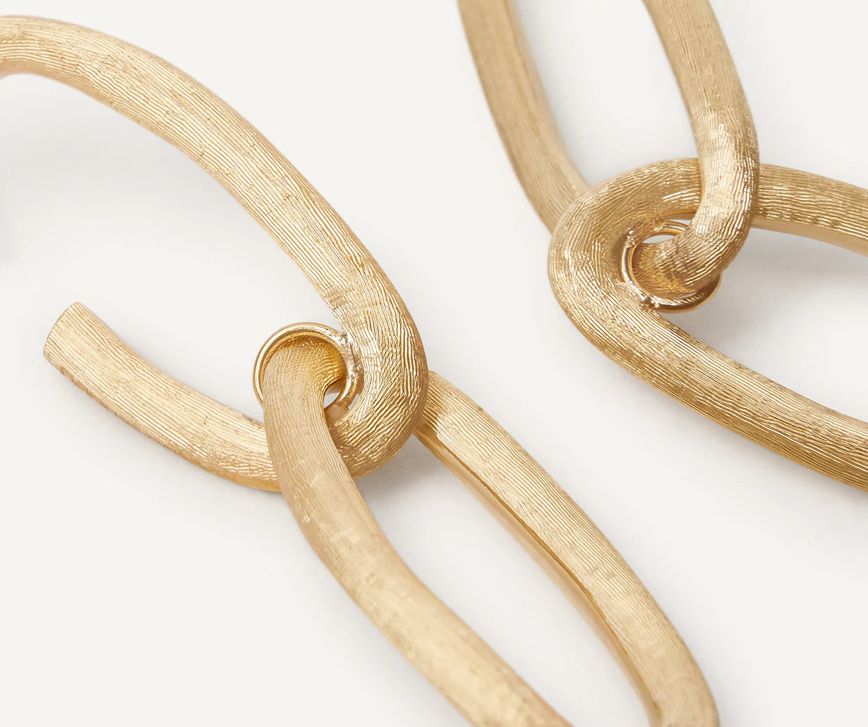 Orecchini pendenti a due maglie ovali in oro giallo, Jaipur Link, Marco Bicego