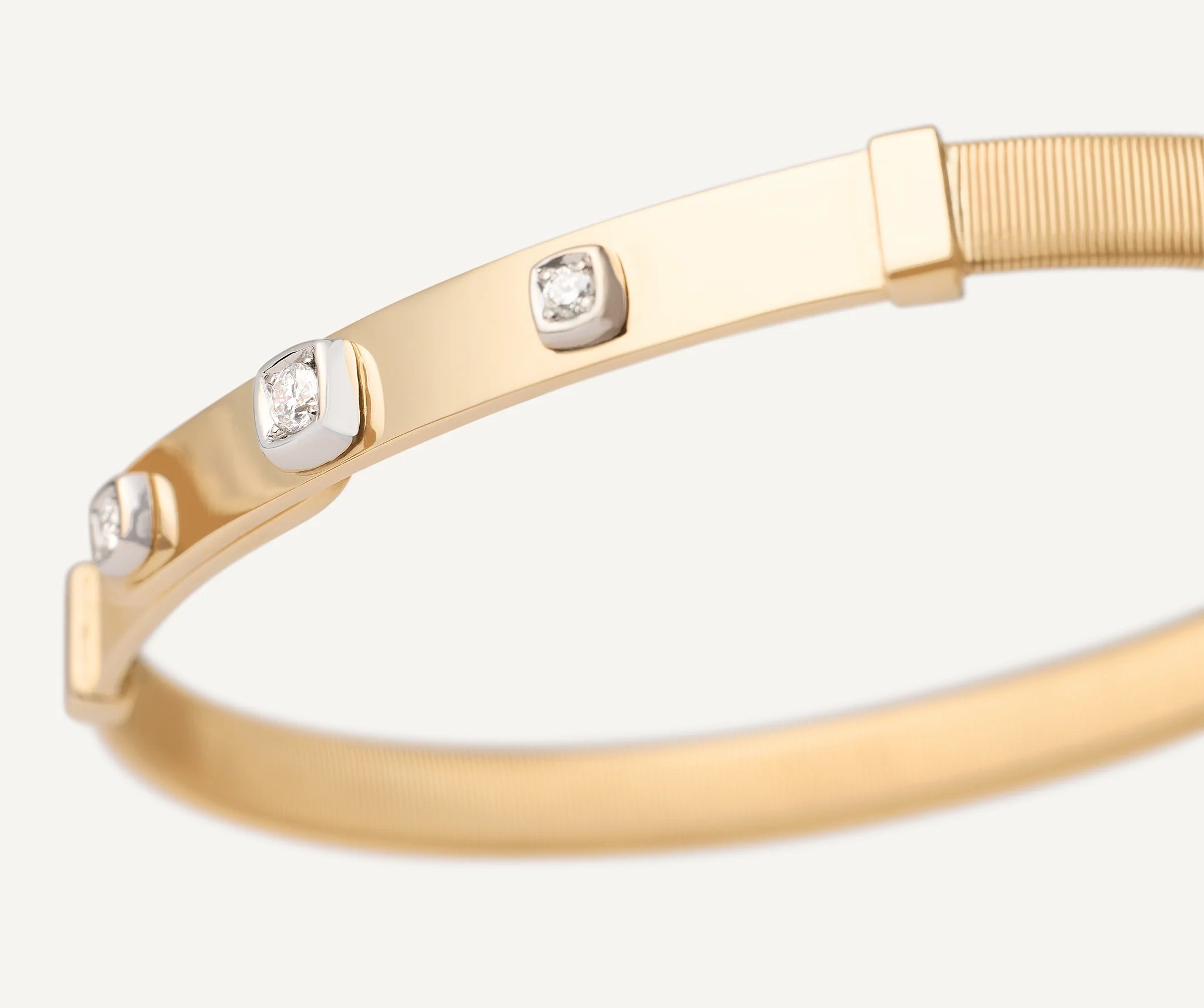 Bracelet en or jaune et diamants, taille slim, Masai, Marco Bicego