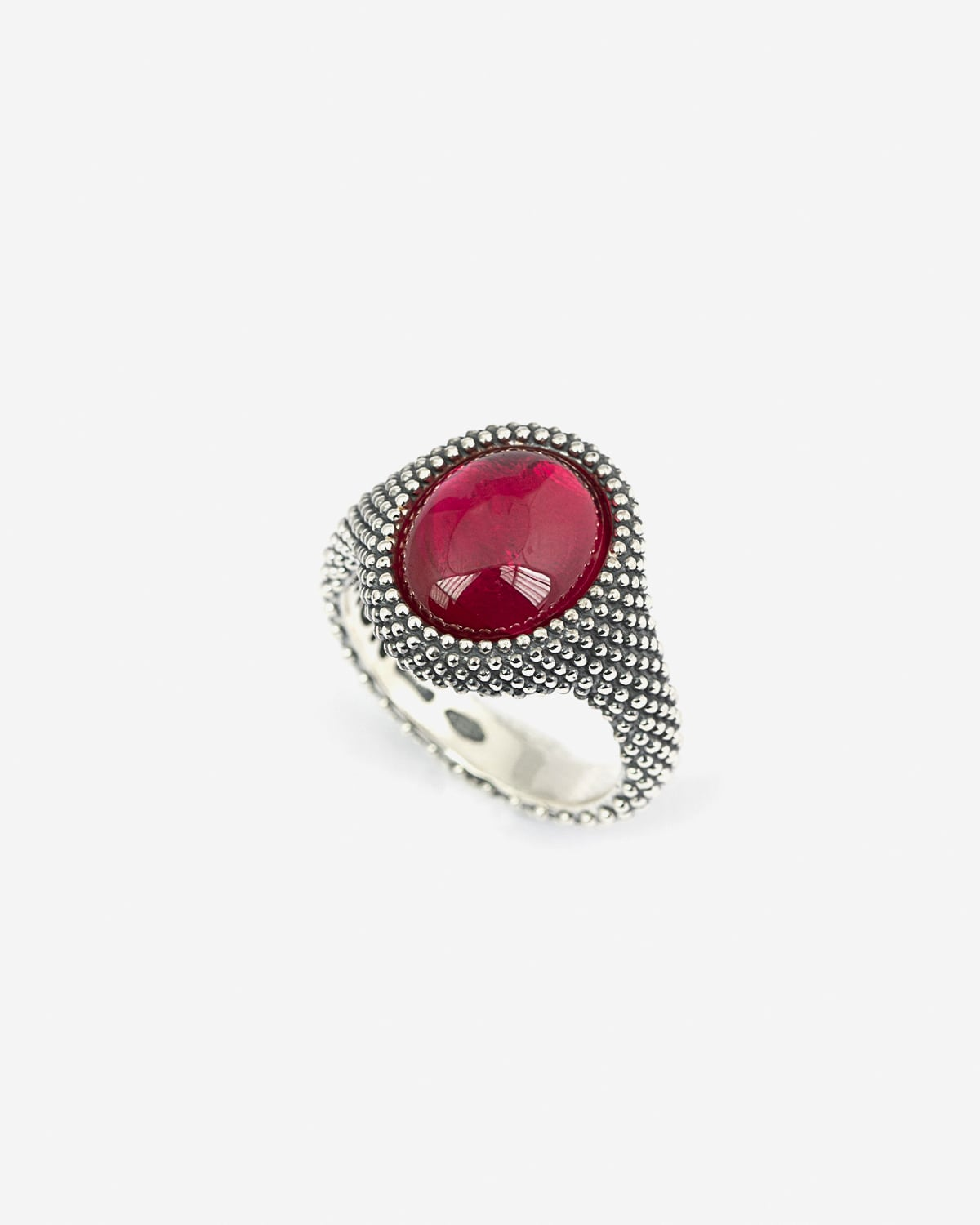 Anello in argento, chevalier ovale puntinato con pietra rossa, Nove25