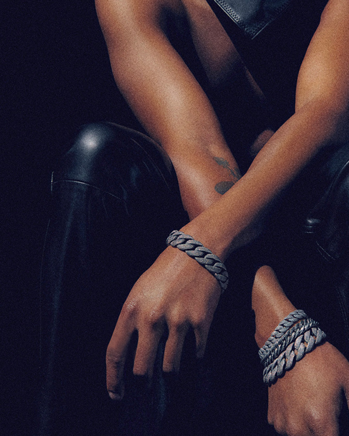 Bracciale in argento, grumetta puntinata, Nove25